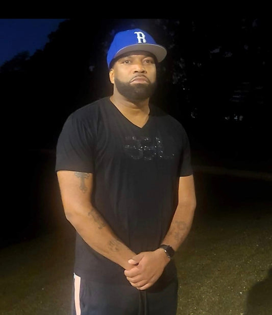 GGL Black Classic Men V Neck T-Shirts